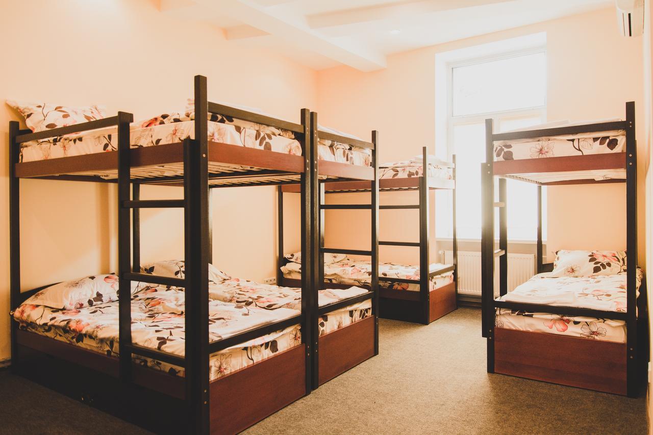 Hostel Home Kiev Bagian luar foto