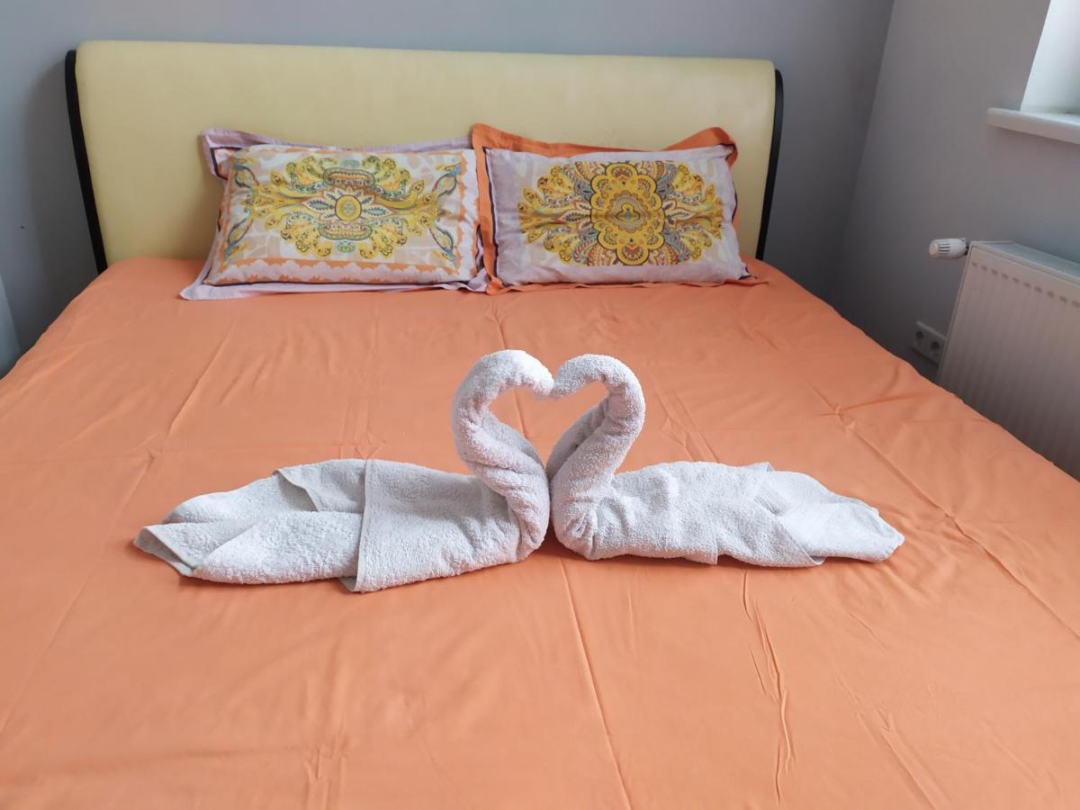 Hostel Home Kiev Bagian luar foto